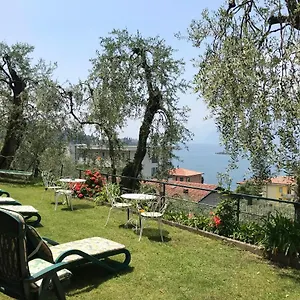 casa-rosa-apartments.hotelinveneto.com/