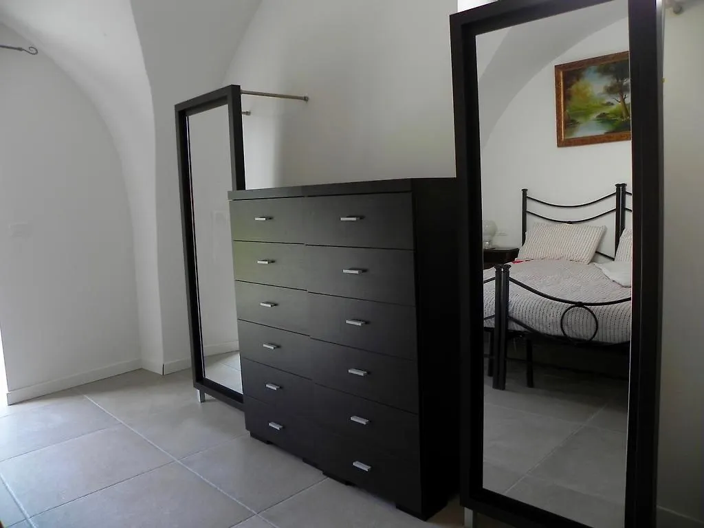 Villa Carlotta Moniga del Garda 0*,  Italië